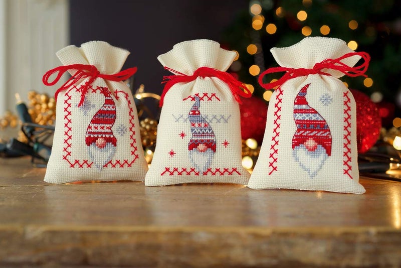 Vervaco Counted Cross Stitch: Pot-Pourri Bag: Christmas Elves (Set of 3), Cotton, NA, 8 x 12cm - Image 5